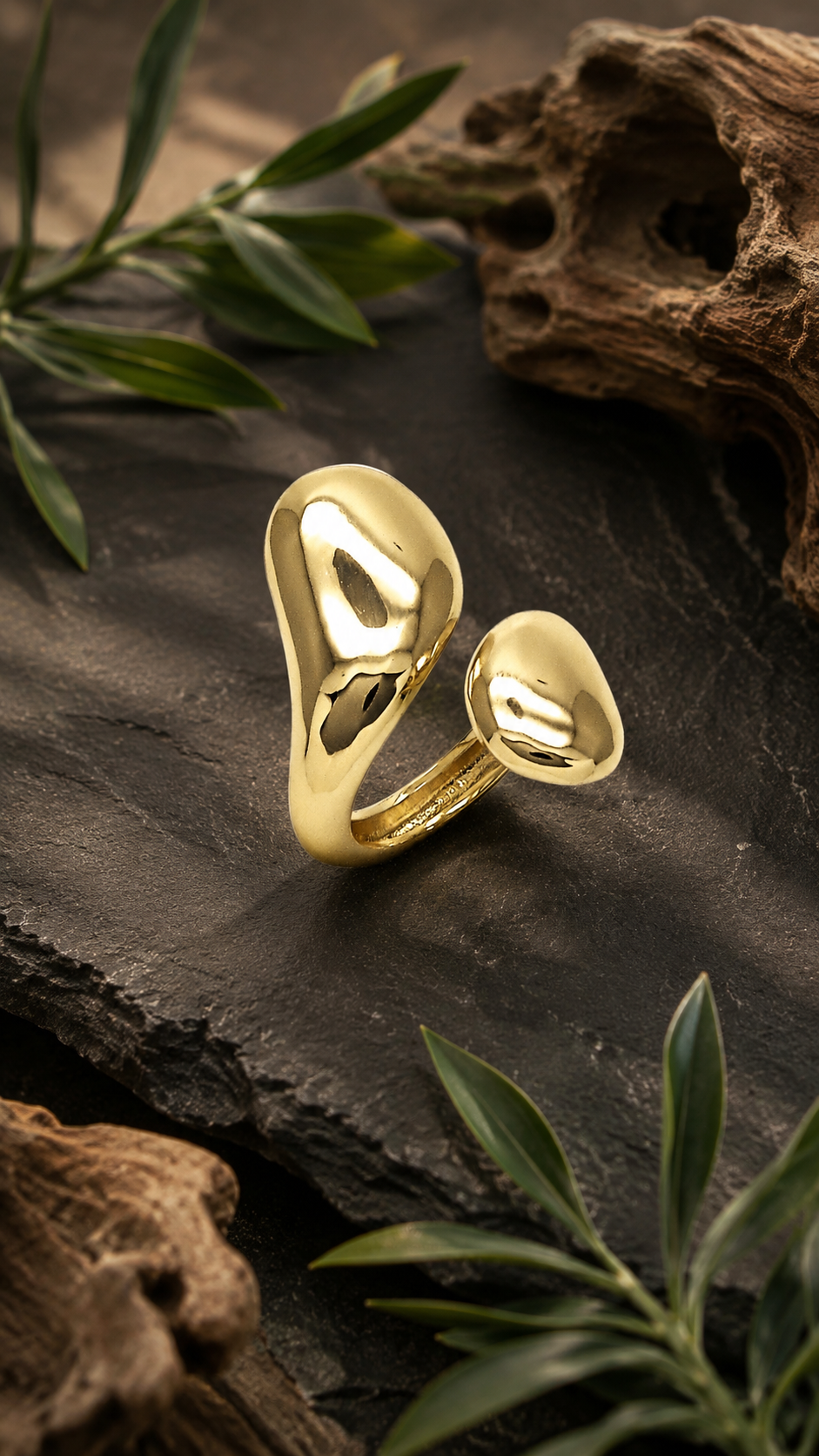 Forma Adjustable Ring